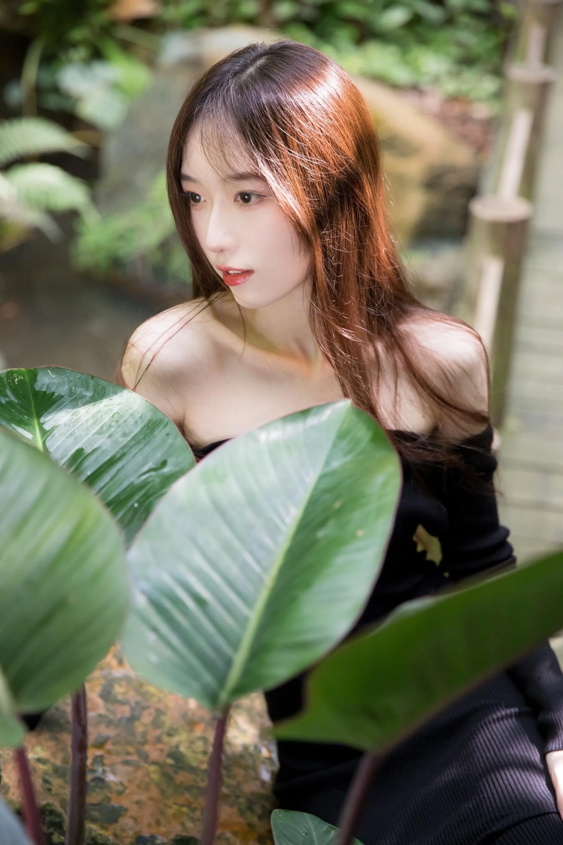 [YITUYU艺图语]2021.11.08 白月光 KK [24P]插图